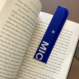 🔥5/$10 Michigan license plate Blue Bookmark (book not included)